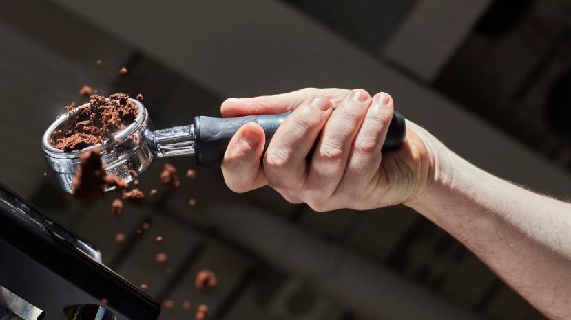 Shell lanza un biocombustible hecho con restos de café 