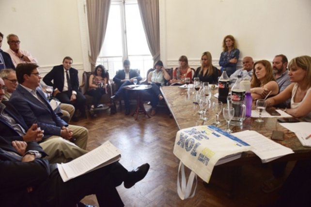 El Concejo da marcha atrás con la prohibición del uso de glifosato en Rosario