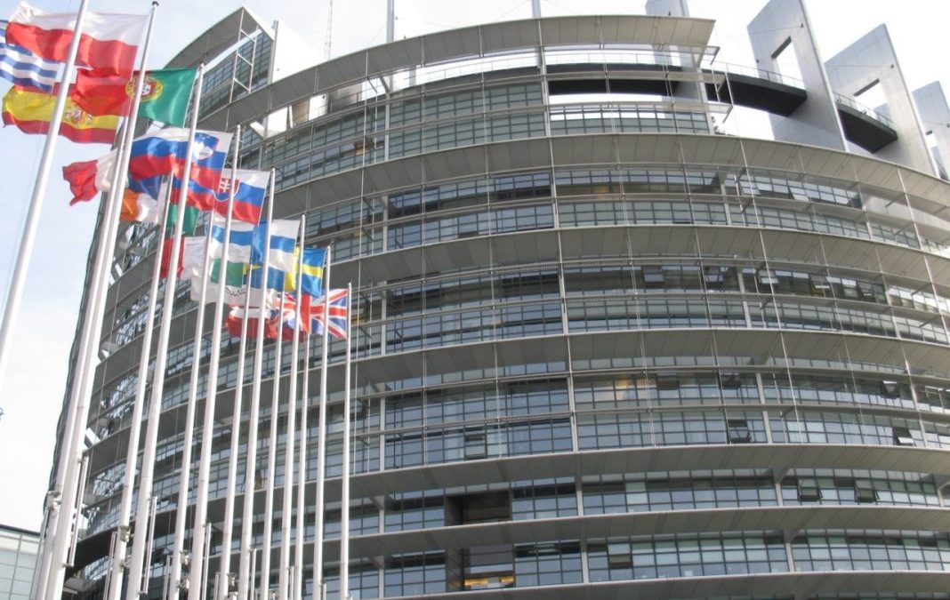 La Eurocámara dice no al ‘impuesto al sol’