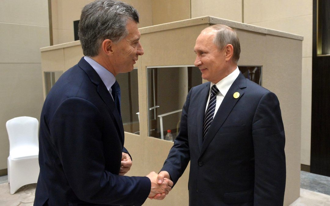 Mauricio Macri firmó en Rusia un acuerdo para explotar uranio en Chubut