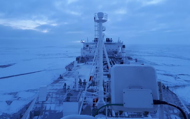 La pérdida de hielo por el cambio climático abre el océano Ártico al tráfico marítimo en pleno invierno