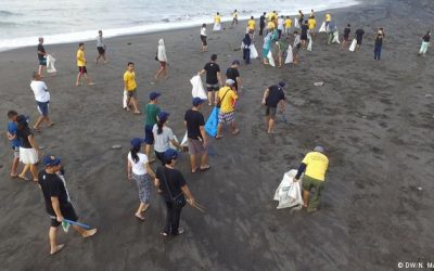 Bali le declara la guerra a la contaminación del plástico