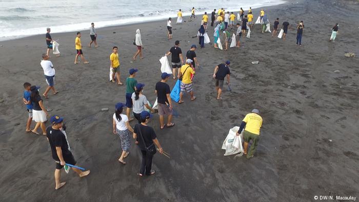 Bali le declara la guerra a la contaminación del plástico