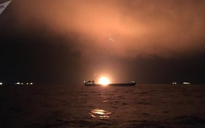 Ecologistas denuncian que el incendio de buques cisterna en el mar Negro contamina aire y agua