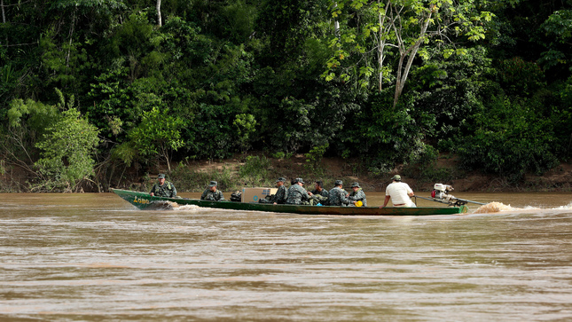 Ministerio de ambiente peruano contra la minería ilegal
