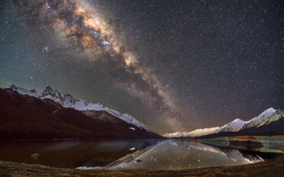 Astrónomos logran obtener una de las mediciones más precisas de la masa de la Vía Láctea