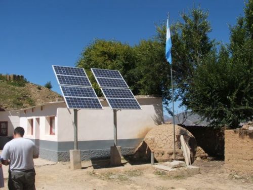 Argentina impulsa energía solar en casa y pequeños negocios