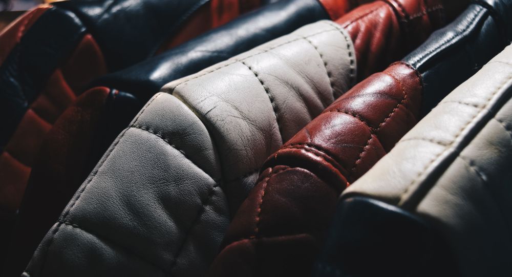 Prada planea renunciar a artículos de piel natural