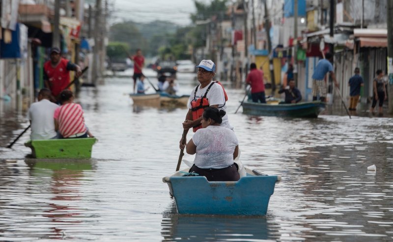 Pronostican menos huracanes en México