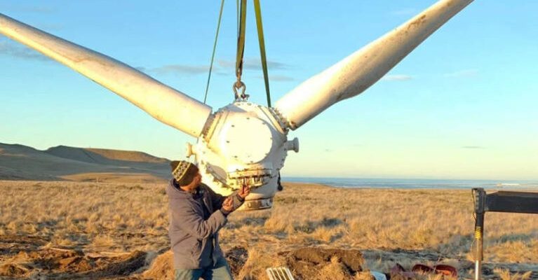 Instalaron una turbina eólica experimental en Tierra del Fuego
