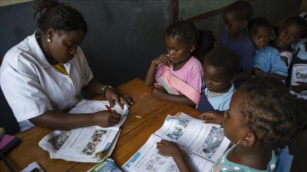 UNESCO advierte que el mundo no cumplirá los objetivos de educación