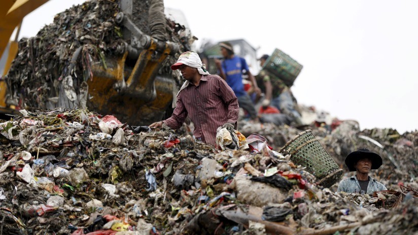 Indonesia enviará contenedores de basura tóxica de regreso