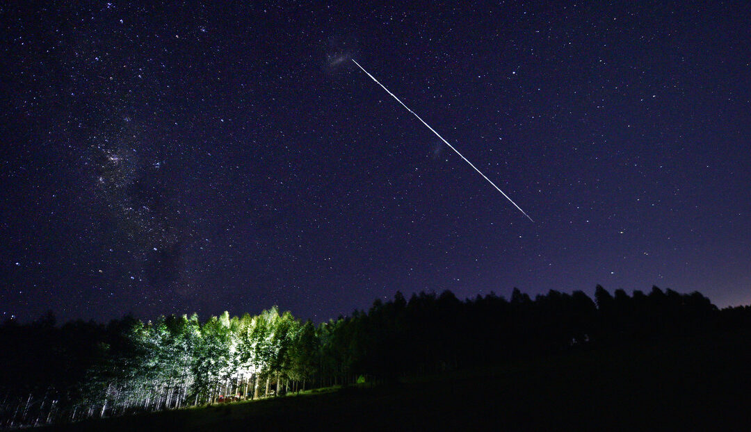 La NASA expresa su preocupación por la próxima puesta en órbita de 30.000 satélites Starlink