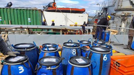 Evacúan residuos de la Antártida con un número récord