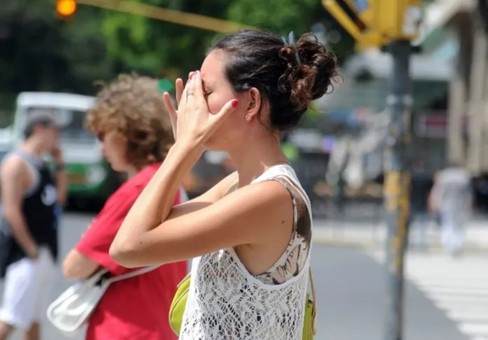 Subieron las consultas médicas por los efectos de la ola de calor en la Ciudad de Buenos Aires