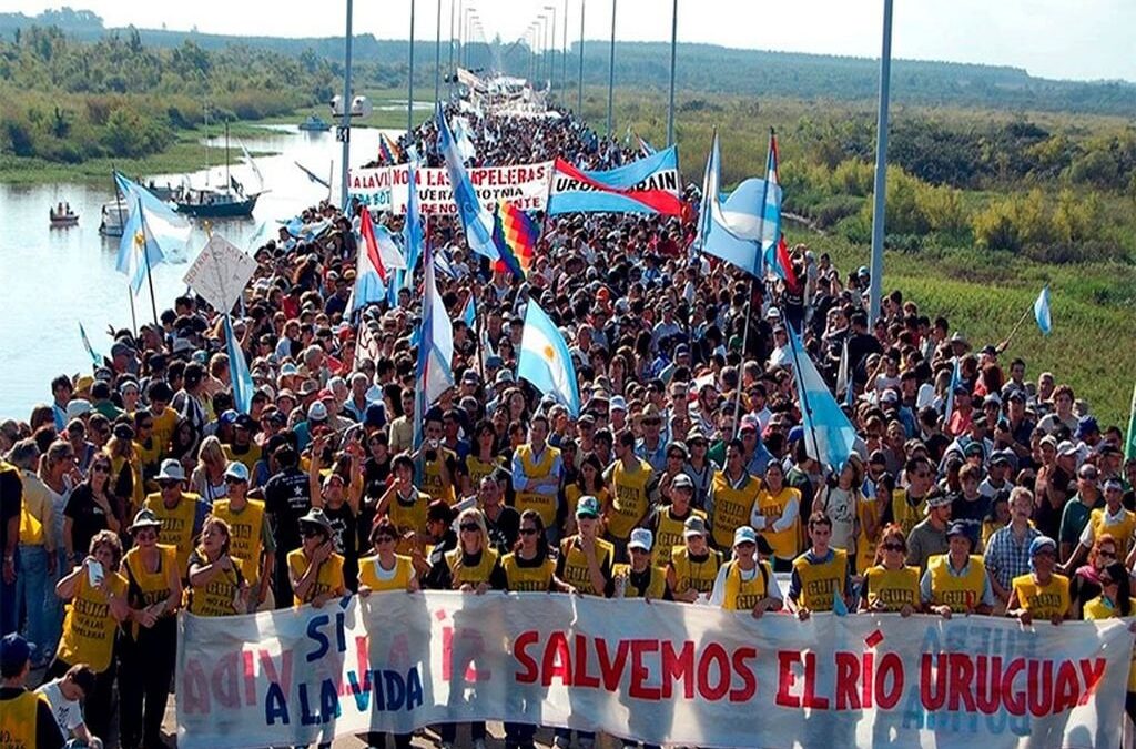 Habrá marchas en Gualeguaychú en contra de la pastera UPM-Botnia