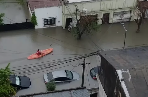 Corrientes se enfrenta a la peor inundación de su historia.