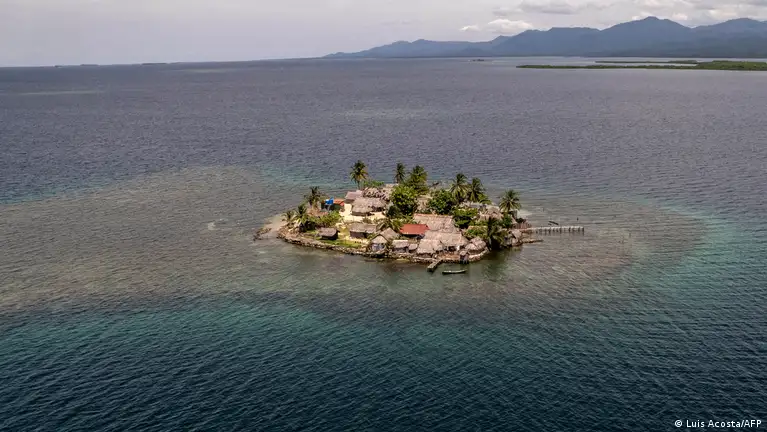 Por la crecida del mar, Panamá tiene sus primeros desplazados