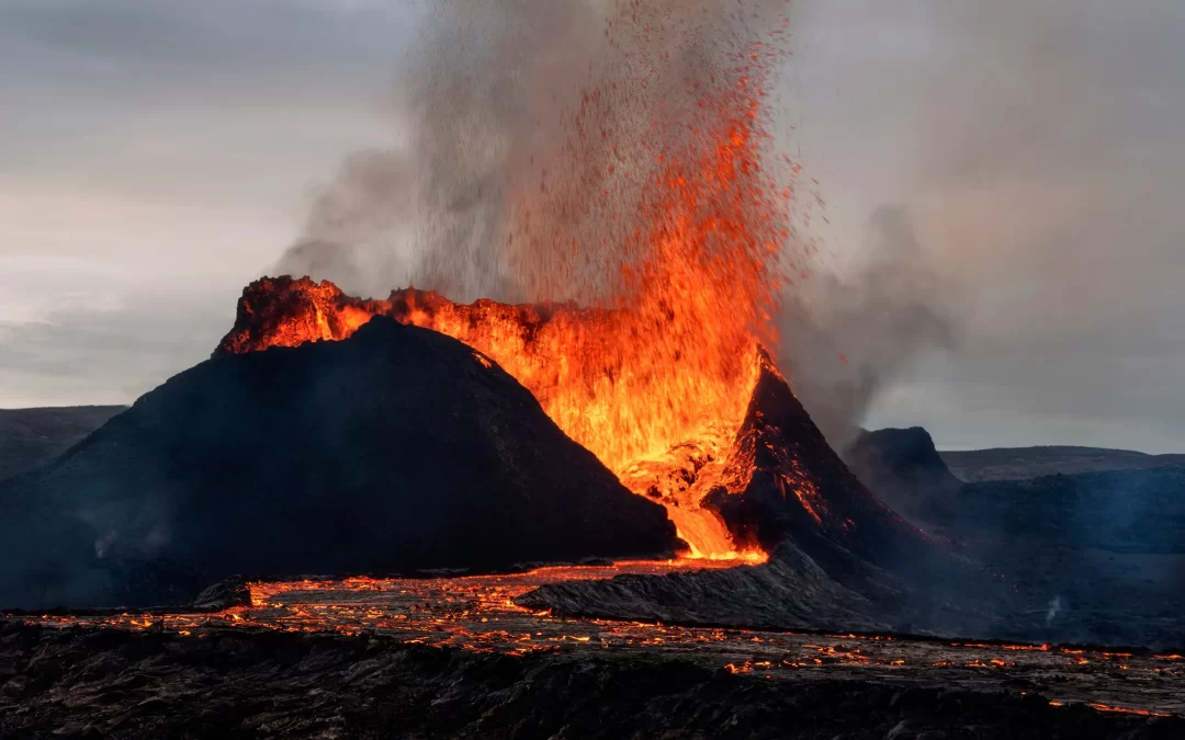 Un volcán pone en vilo a Islandia