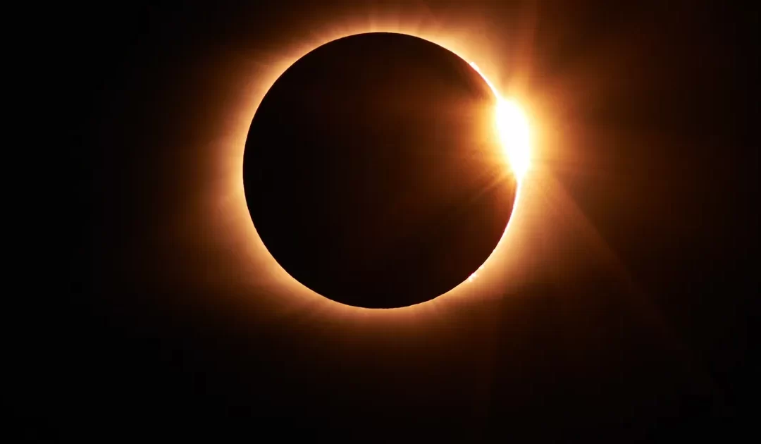 Eclipse solar anular: ¿cuándo y dónde verlo en Argentina?