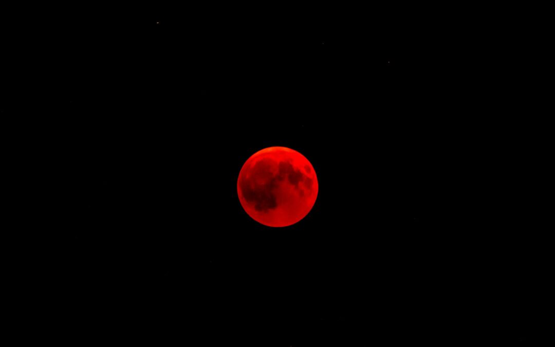 Prevén que en marzo podamos presenciar una Luna de Sangre.