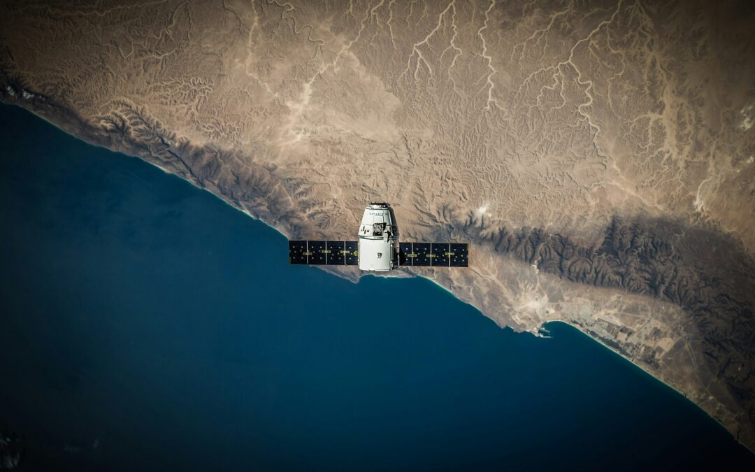 La basura espacial es sólo la punta del iceberg de un problema desencadenado por los satélites.