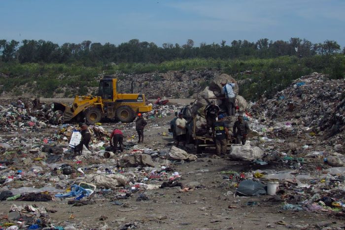 El Gobierno lanza un nuevo proyecto para el cierre definitivo del basural de Luján.