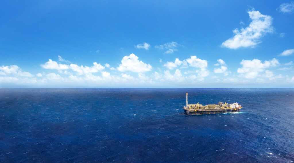 Brasil busca permitir la exploración petrolera frente al Amazonas.