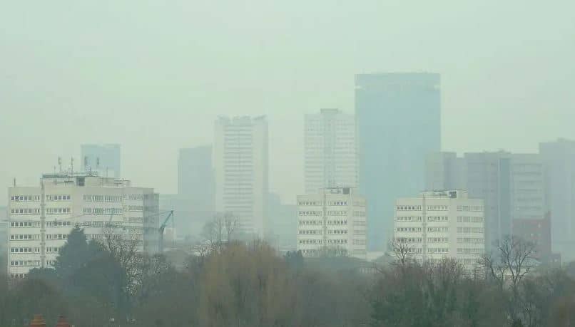 La contaminación por aire aumenta el riesgo de contraer cáncer aún más allá del pulmón