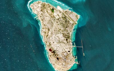 Redujeron una mancha de petróleo frente a la isla Jark, Irán
